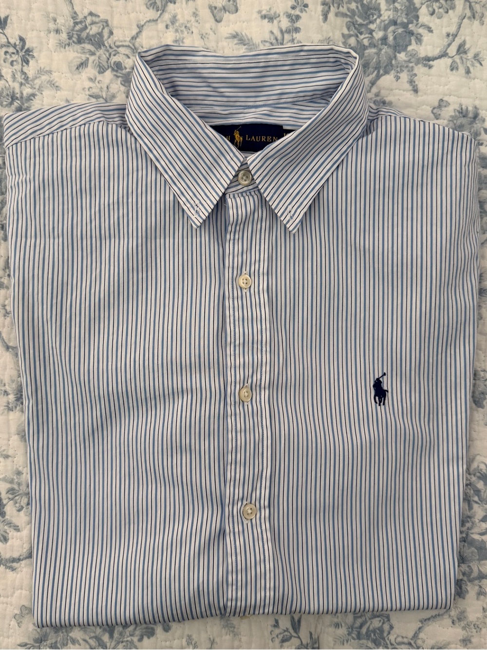 Ralph Lauren Men’s Classic Fit Button Down Size Large